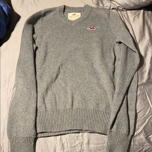 Men’s Grey V Neck Sweater
